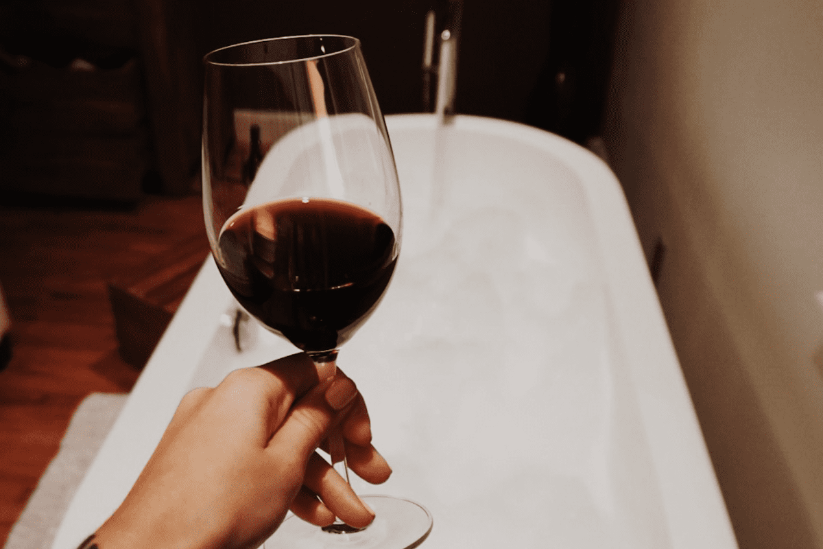 Dicas para comprar banheira e aproveitar o inverno em casa