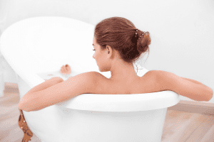 Relaxar na banheira de hidro: tire um tempo só para você