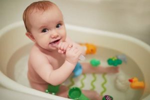 banho-de-banheira-diversao-para-criancas-de-todas-as-idades
